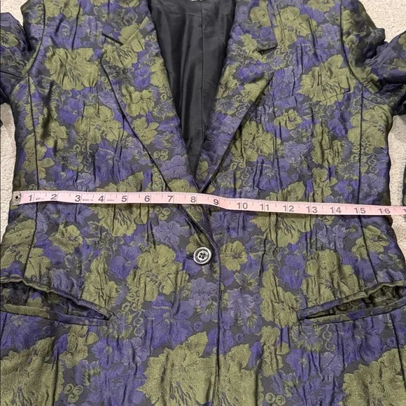 Salvatore Ferragamo Purple and Green Floral Silk Blazer - Picture 6 of 8